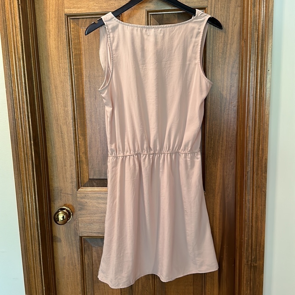 Lightweight Dress - Picture 3 of 3